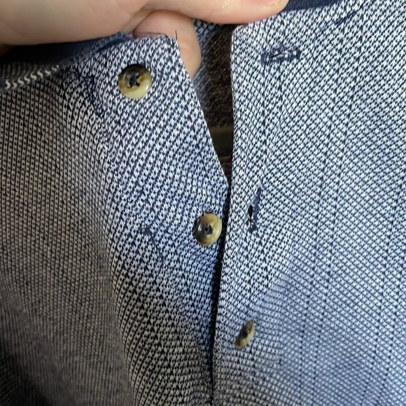 🏒 Vintage Columbus Blue Jackets Knit Polo - Oversized NHL Team Shirt - Picture 5 of 6